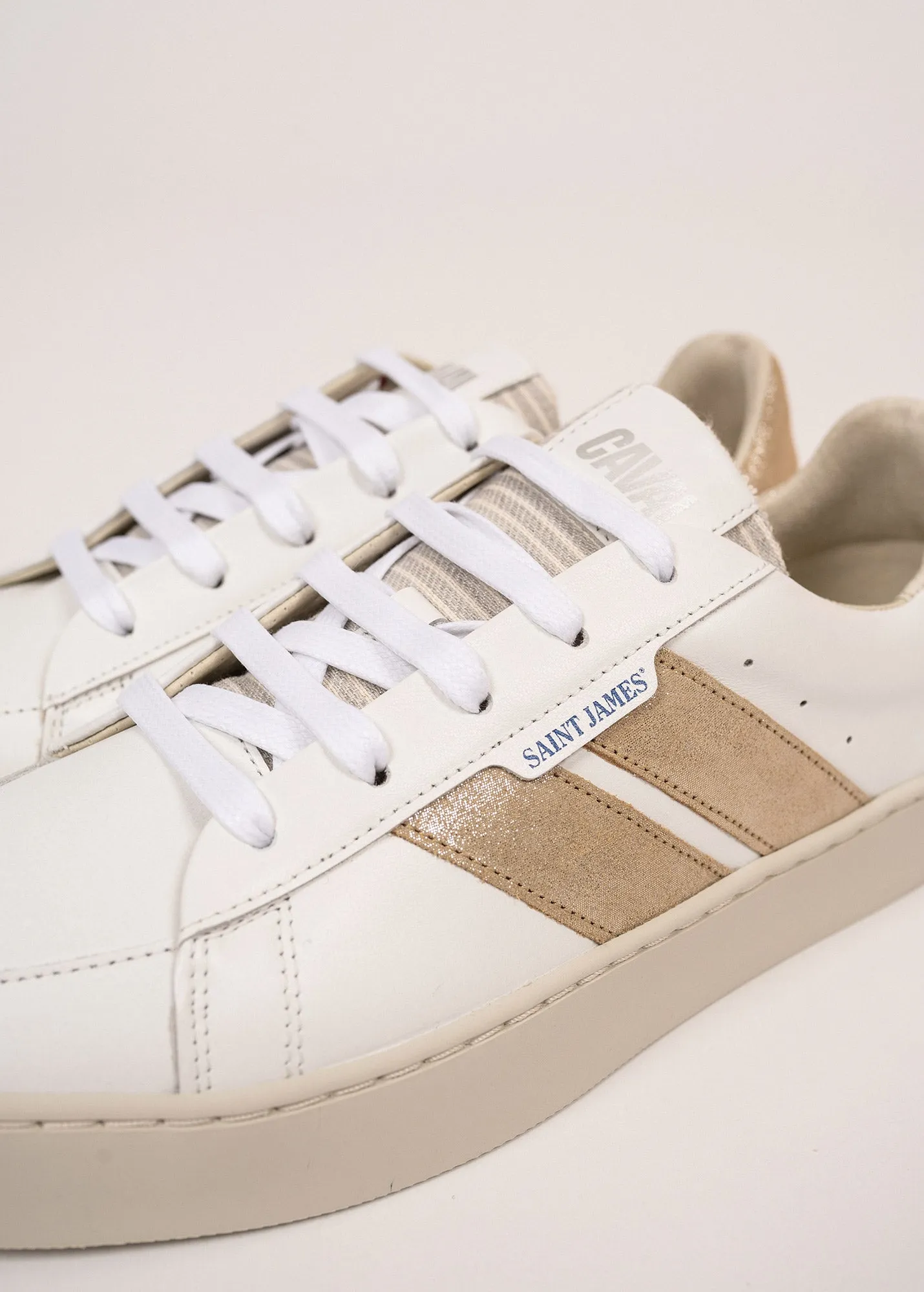 Baskets femme asymtriques - SAINT JAMES x Caval (BLANC/NACRE)