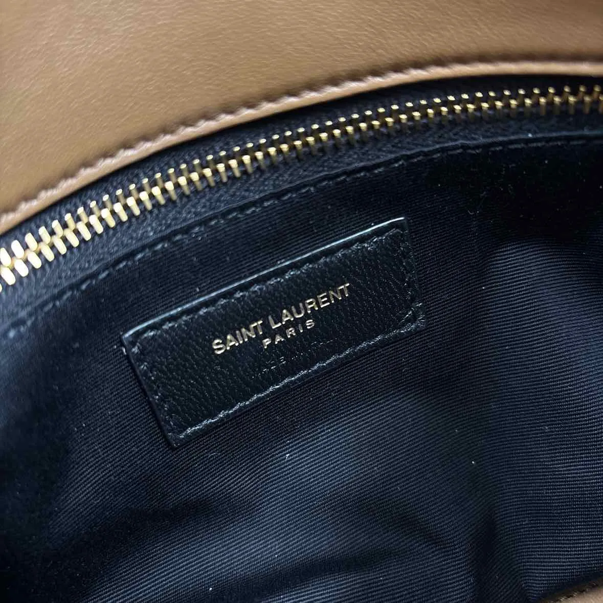 NWOT YVES SAINT LAURANT YSL Tan Quilted Leather LOU PUFFER TOY Envelope Purse w/Convertible Crossbody