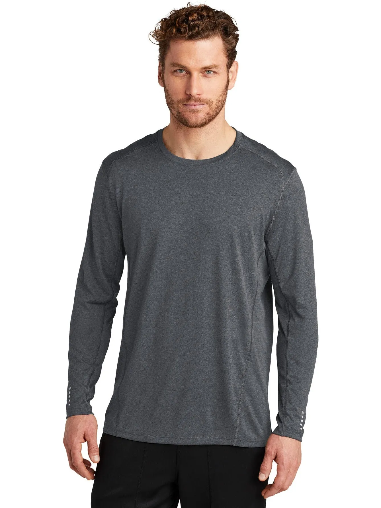 OGIO ENDURANCE Long Sleeve Pulse Crew