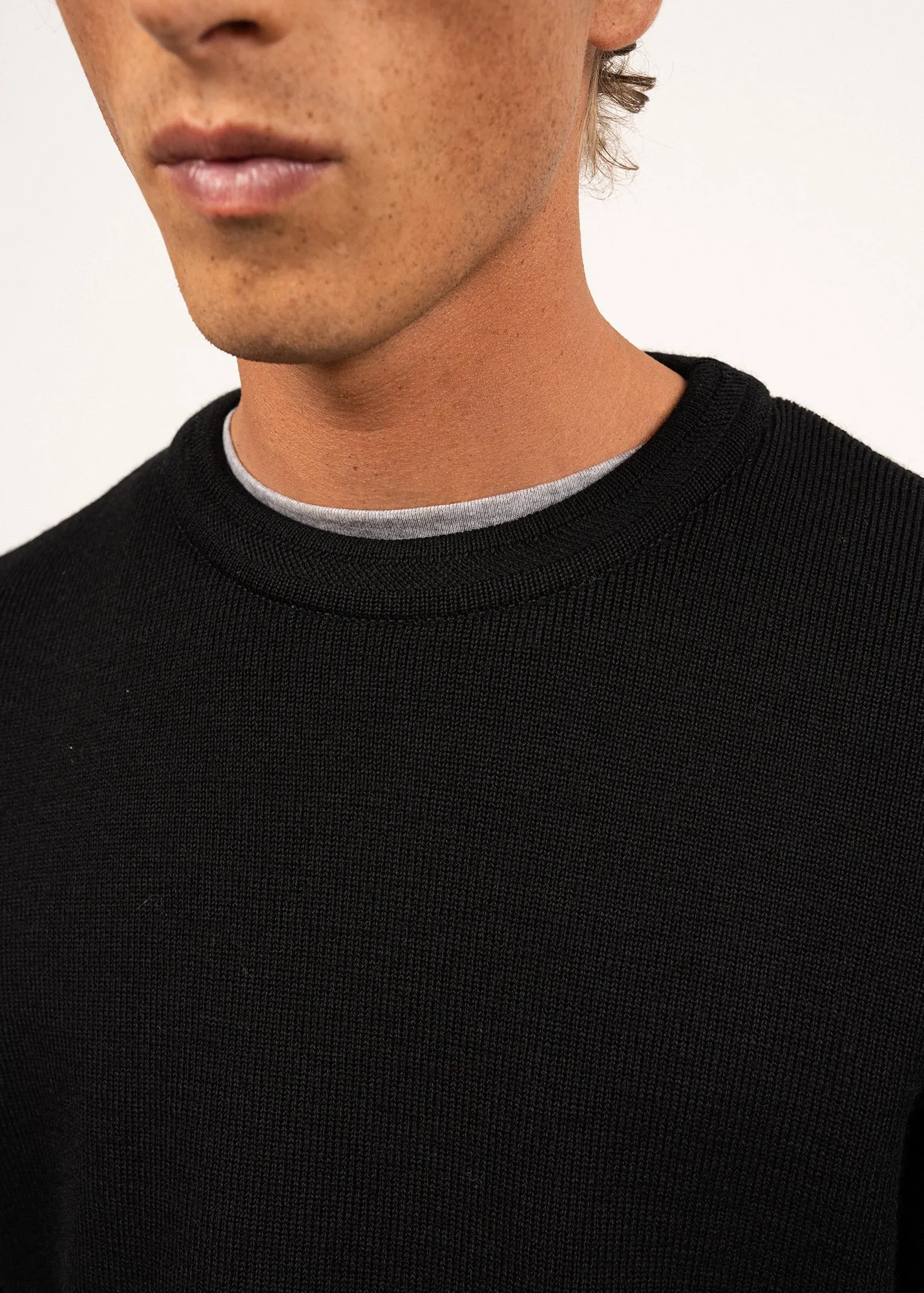 Pull marin Locronan - en laine (NOIR)