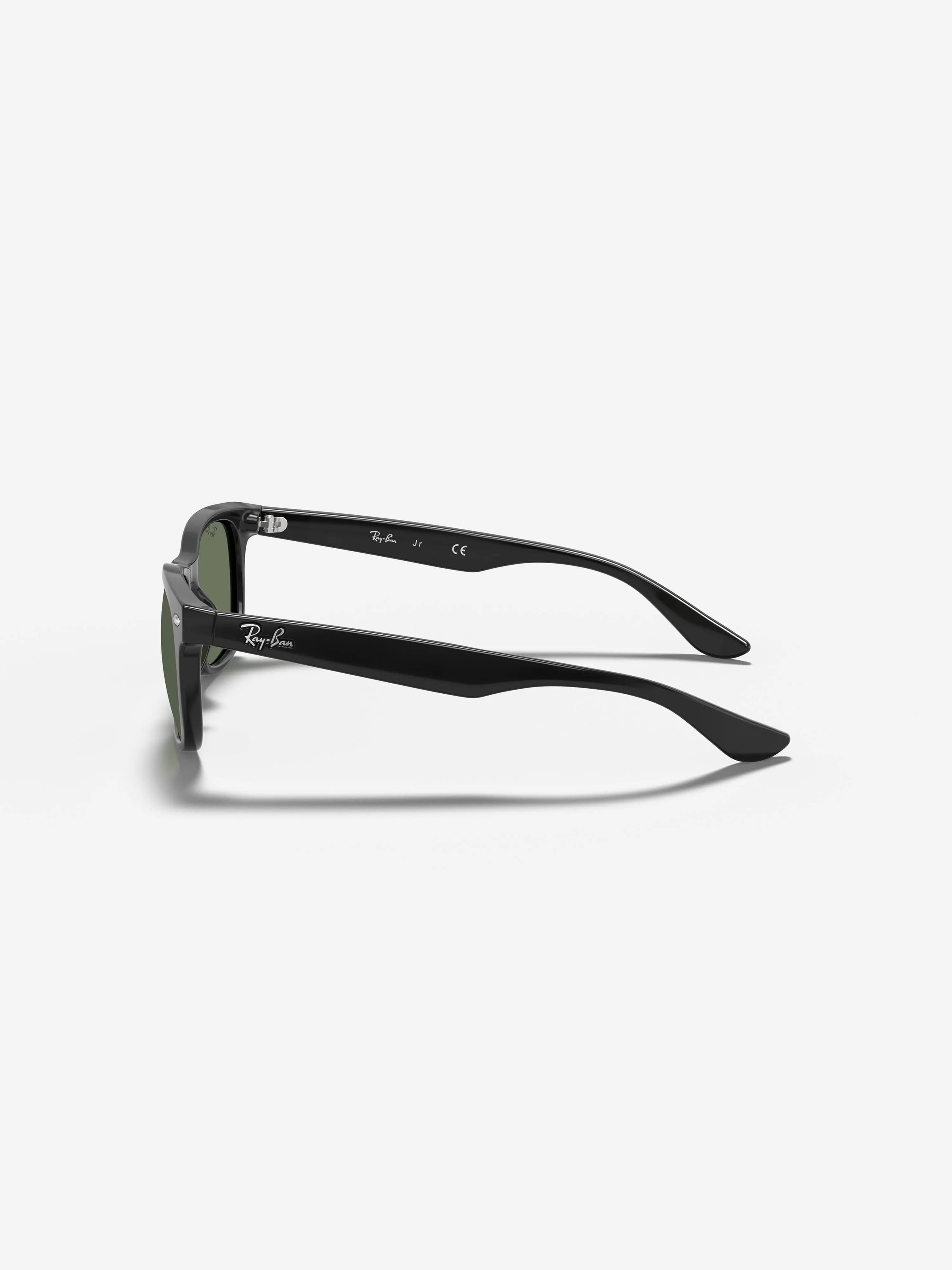 Ray-Ban Kids New Junior Wayfarer Sunglasses in Black
