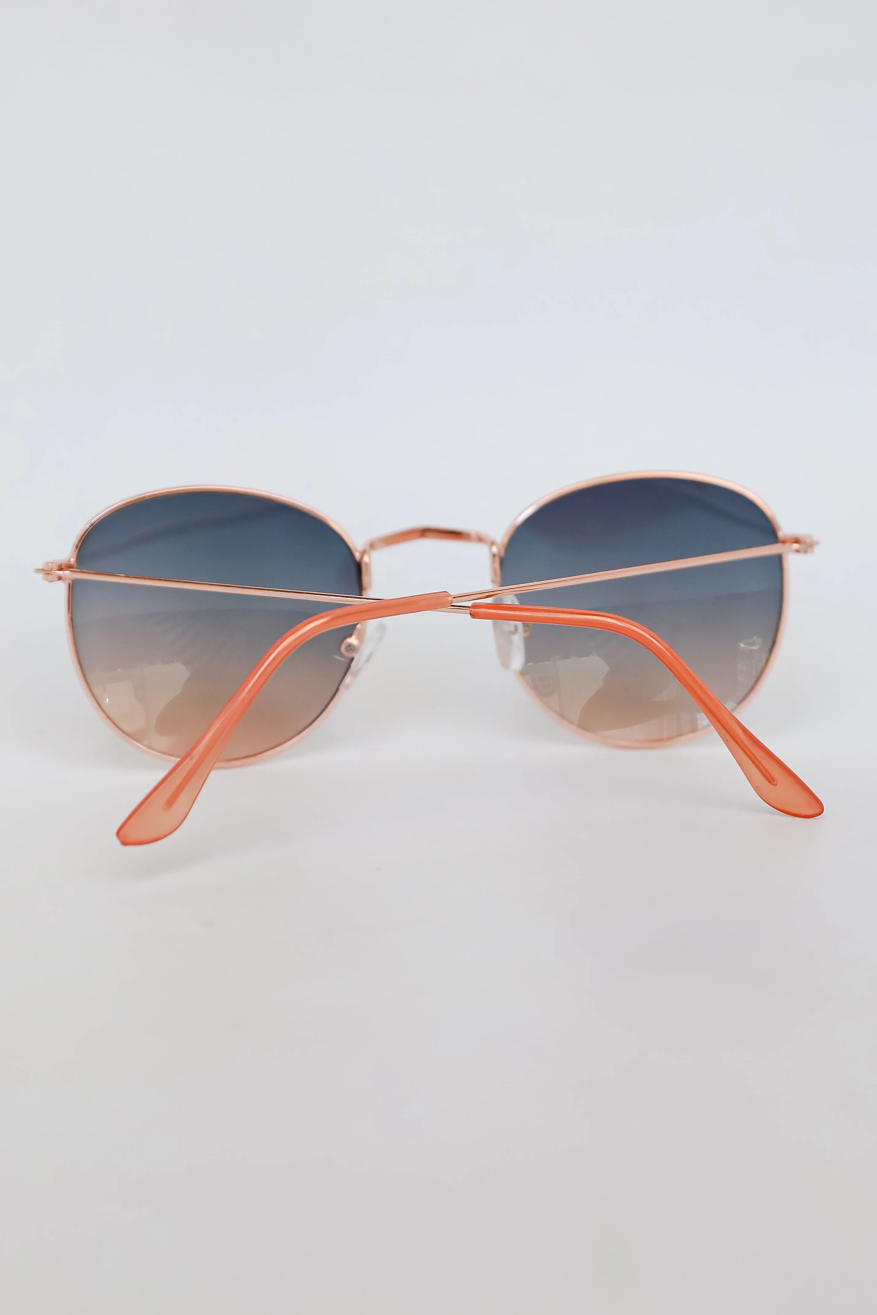 Staring Contest Rose Gold Circle Sunglasses